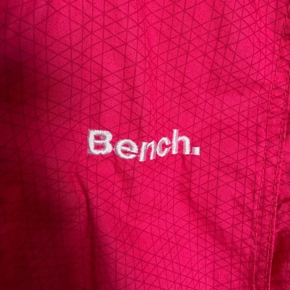 Bench Spring Jacket with zip-away hood - Picture 6 of 10